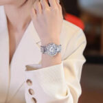 Ladies hot-selling Stainless Steel Quartz Watch - White - Image 4