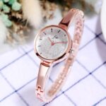 Best Selling Stainless Steel Flash Quartz Women Watch - Golden - Image 3